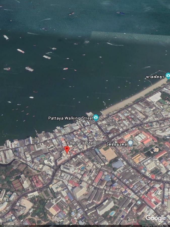 Cherry Hotel Pattaya Exterior photo